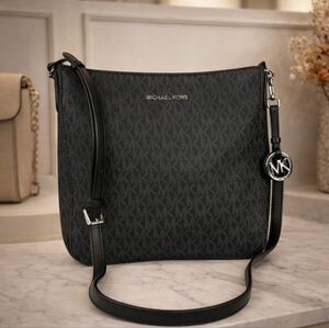 MICHAEL MICHAEL KORS BLACK JET SET TRAVEL‎ LARGE MESSENGER CROSSBODY BAG NWT